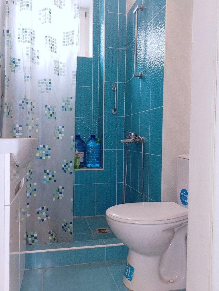 продажа трехкомнатной квартиры номер A-173529 в Приморском районе, фото номер 22